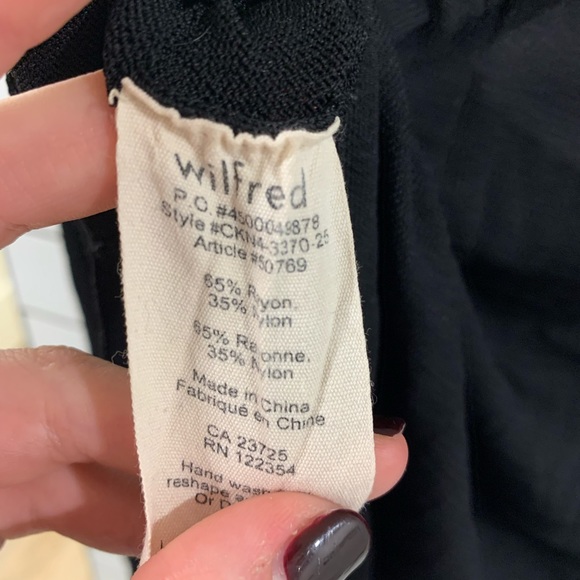 Aritzia Wilfred Librement Sweater in Black - Picture 8 of 11